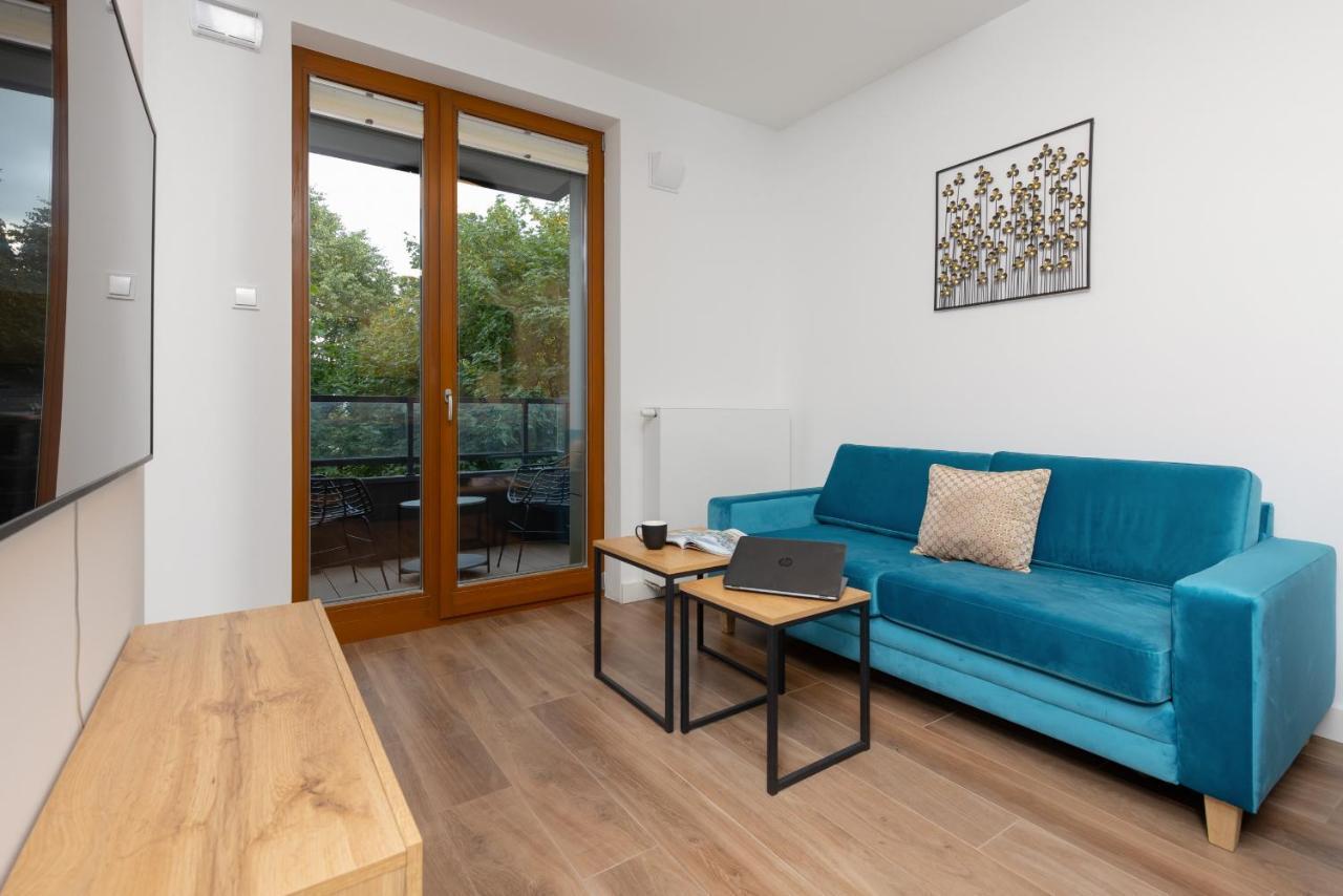 Srodmiescie Warsaw Muranow Apartments With Parking By Noclegi Renters エクステリア 写真