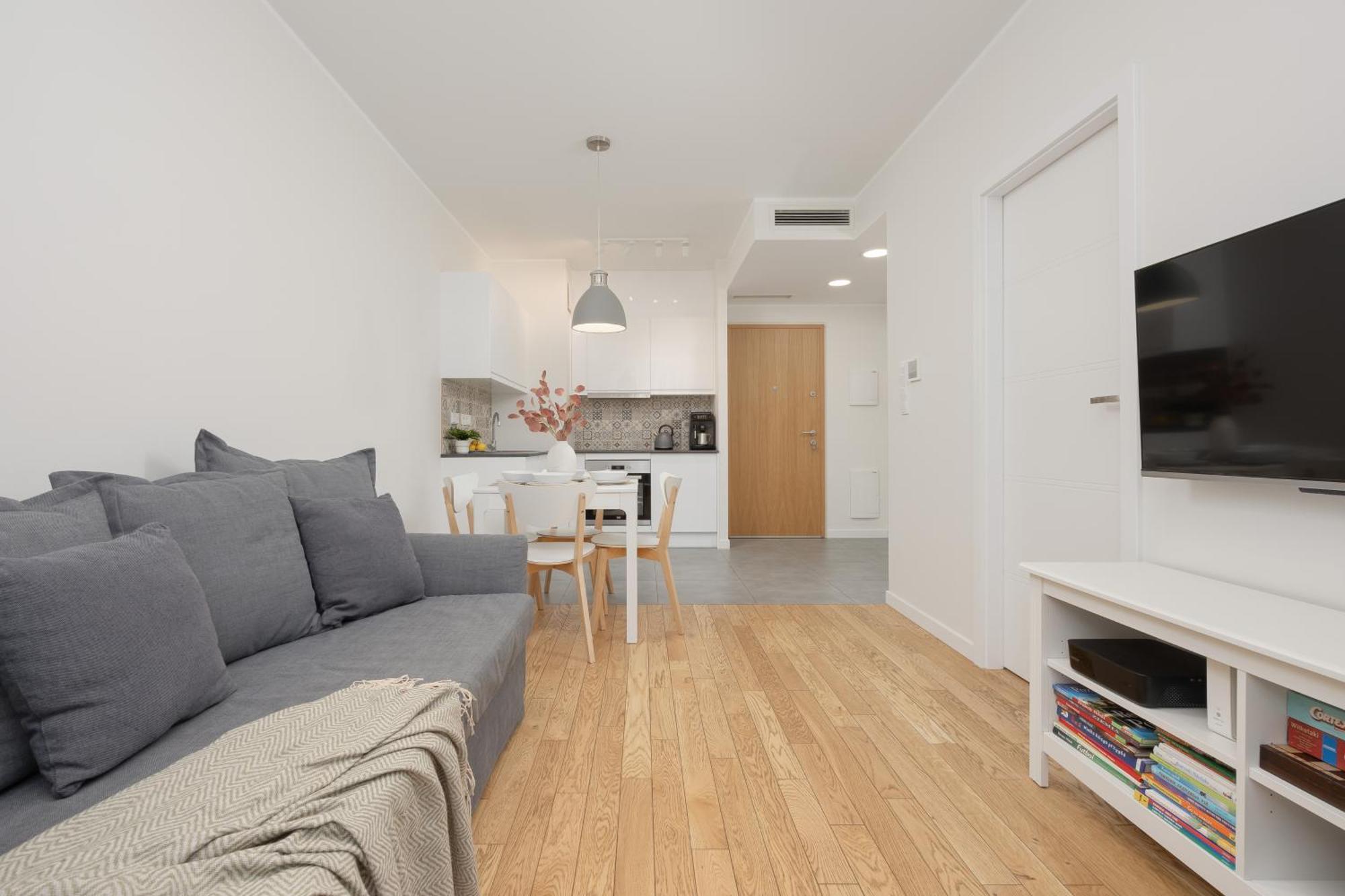 Srodmiescie Warsaw Muranow Apartments With Parking By Noclegi Renters エクステリア 写真
